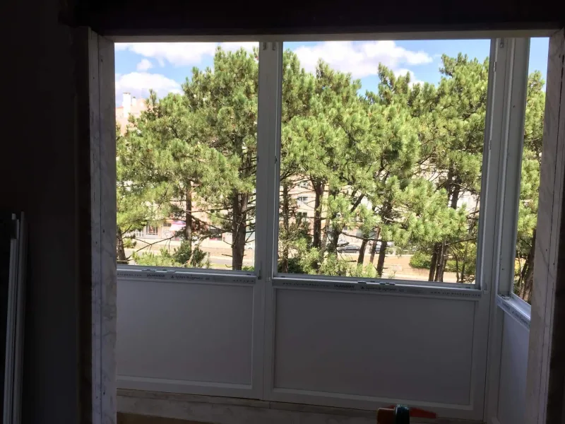 Marquise com vista para o pinhal